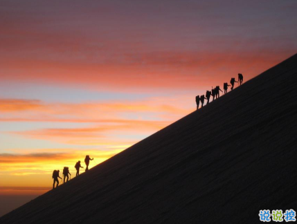 爬山发朋友圈的精美句子 爬山感悟的心情句子1