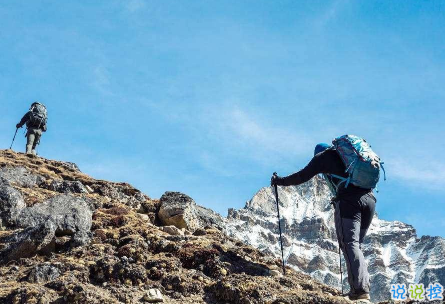爬山发朋友圈的精美句子 爬山感悟的心情句子2