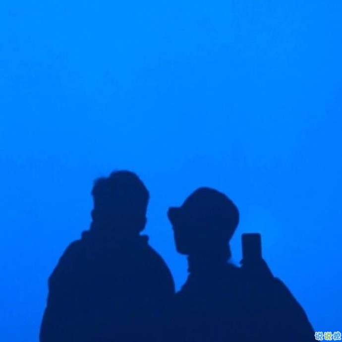 文字控说说短句图片精选:还是很想跑很远的路,去看一个很爱的人3