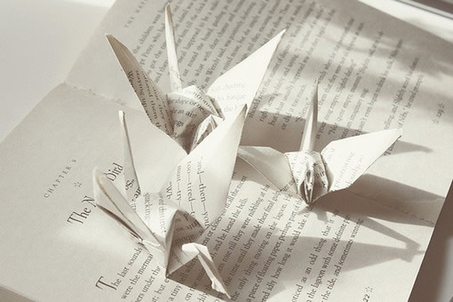 关于生活人生的超励志图片说说 幸福就是放大快乐幸运就是熬过不幸10